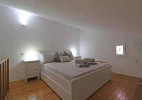 PGS Immobiliare srls Residenza Regina Margherita Bilocale su due livelli al centro storico La Maddalena